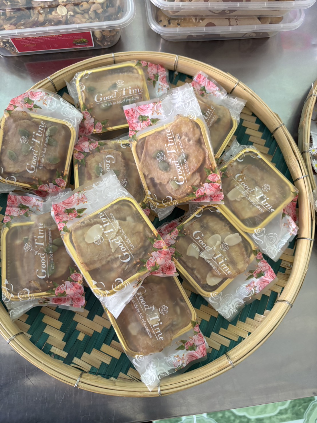 title - มูลนิธิฯให้ทุนสนับสนุนซื้อเครื่องคั้นน้ำอ้อยและขัดเปลือก อ้อย ,กระทะใบบัว 40 “, หม้อสแตนเลส